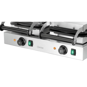 Profesionāls vafeļu cepējs Bartscher 2HW211 - Sirds formas vafeles no nerūsējošā tērauda