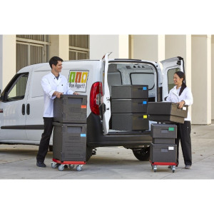 Priekšējā iekrāsošanas EPP konteiners GN 1/1 - 86L - Cambro