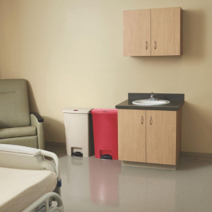 Atkritumu tvertne ar pedāli Slim Jim Beige - 50L - Rubbermaid