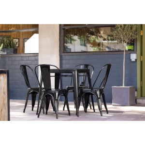 Kvadrātiska melna tērauda bistro galda - 668 x 668 mm - Bolero