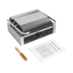 Grila Panini ar lielu siltuma virsmu un rievotu virsmu - Dynasteel: izcilas veiktspējas un ērta izmantošana profesionāļiem