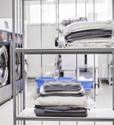 Transports un uzglabāšana